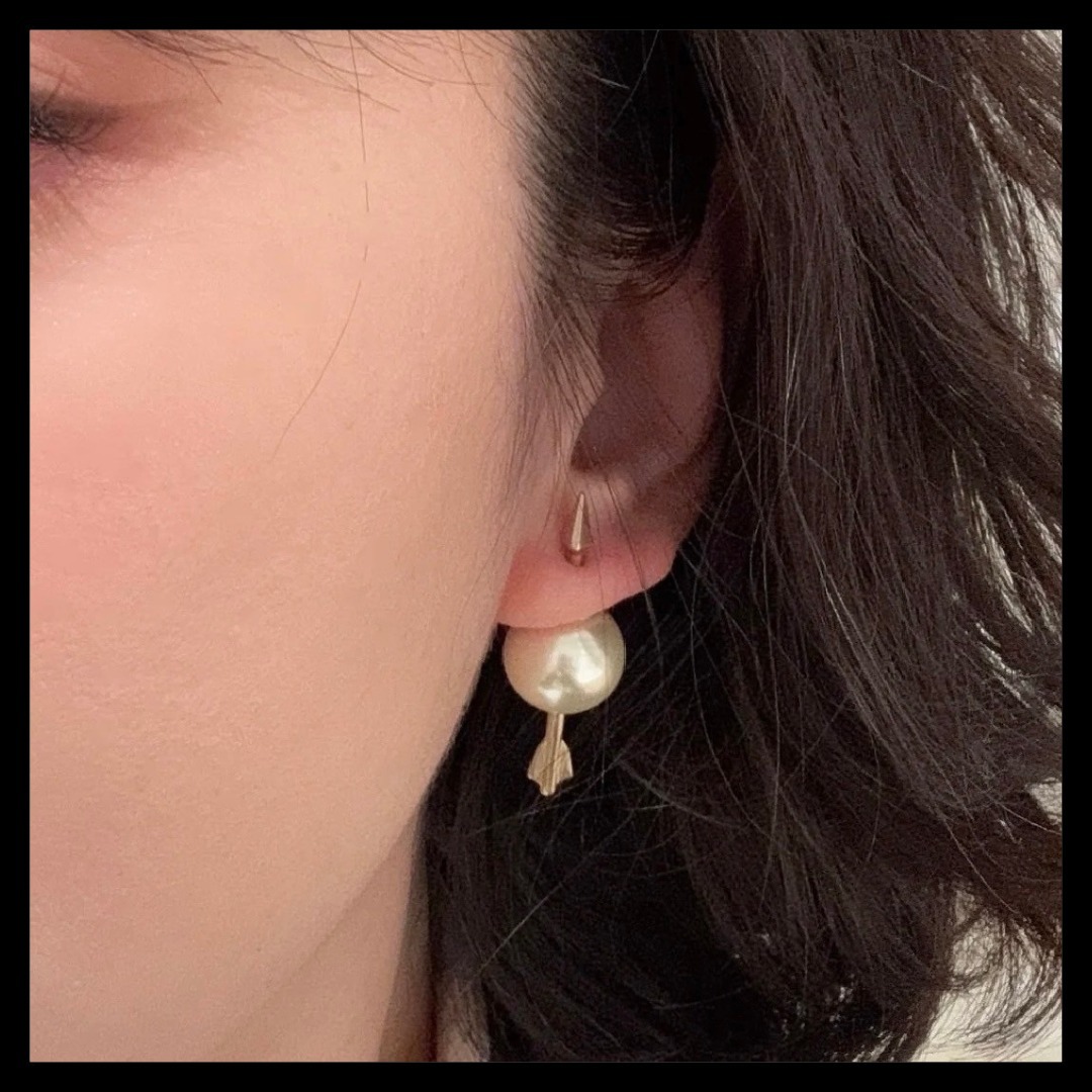 【メタルの矢がインパクト◎】Dior Tribales ピアス