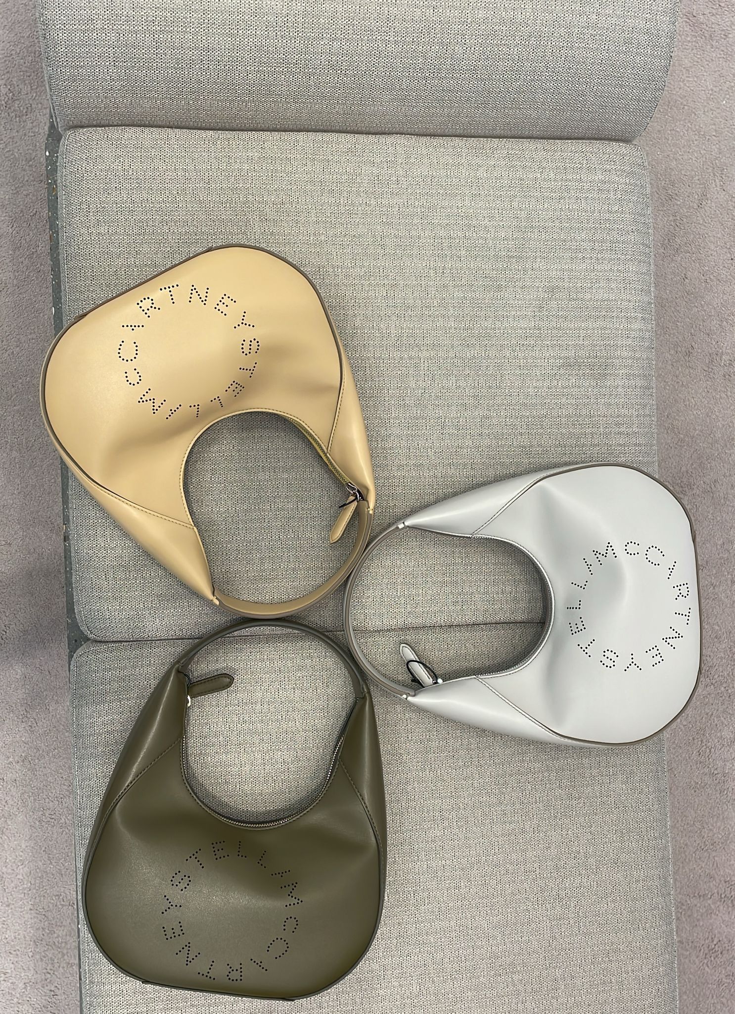 【関税負担なし】Stella McCartney ロゴショルダーバッグ