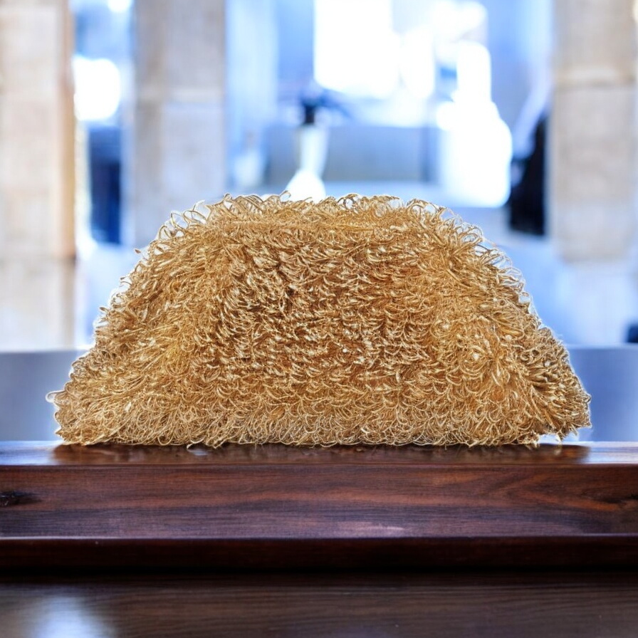 直営店☆BOTTEGA VENETA☆THE SPONGE POUCH クラッチバッグ