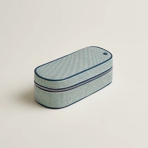 アクセサリーケースにも♡【HERMES】ポーチ 《エスカル》