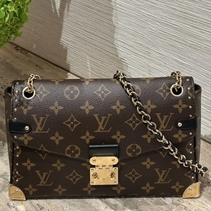 《LVロゴ・モノグラム》Louis Vuitton トランキー バッグ