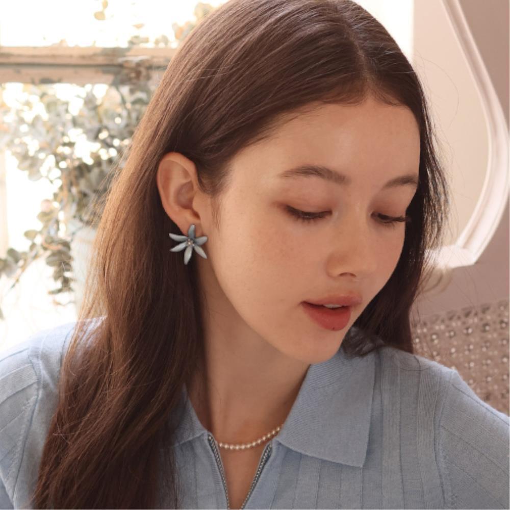 ☆DANA BURTON☆ Rose Bay Earrings