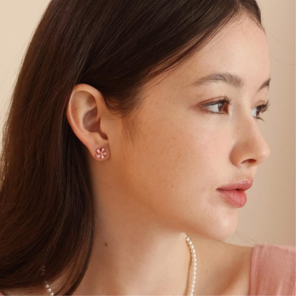 ☆DANA BURTON☆ Silk floral Alice mini earrings