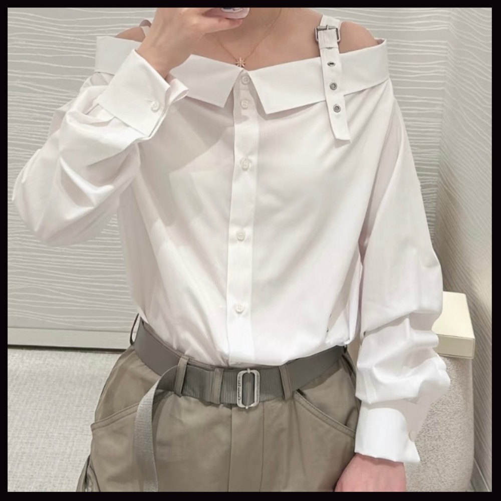 ホワイトで上品に♪】Dior ブラウス