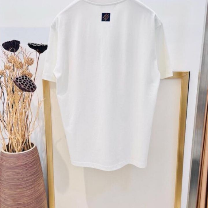 Louis Vuitton《パッチが可愛い♪ 》半袖 クルーネック Tシャツ