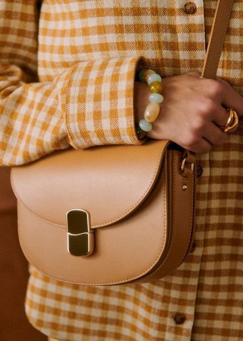 セザンヌ 素敵な 本革ゴールドバックル レザー ショルダーバッグ セザンヌ☆素敵 本革 ゴールドバックル レザー ショルダーバッグ