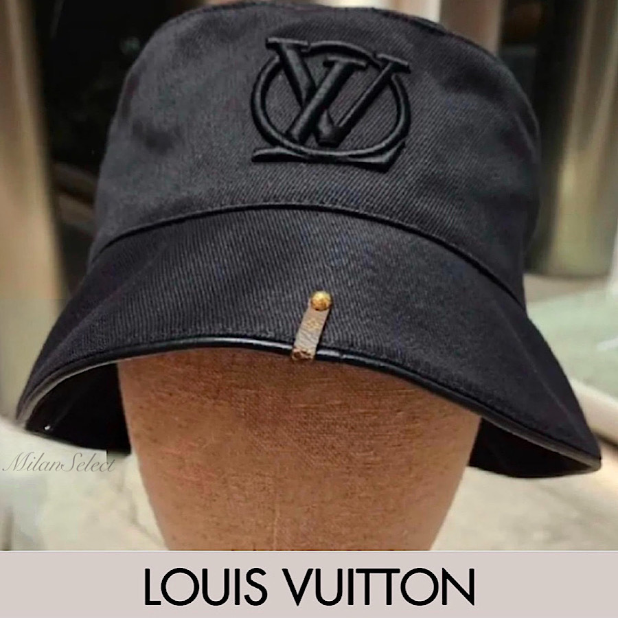 《カジュアルスタイルに》LOUIS VUITTON バケットハット 刺繍