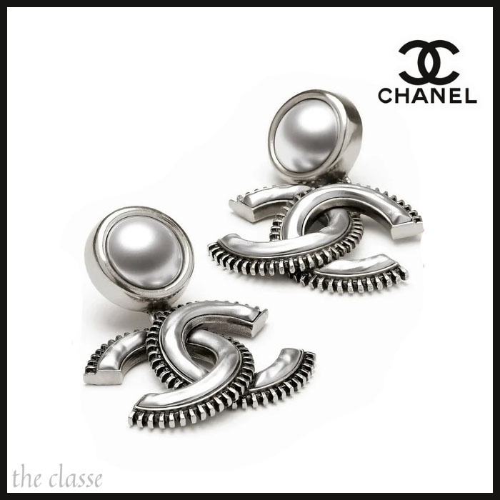 【ゴージャス】CHANEL 華やかな印象に CCマーク ピアス
