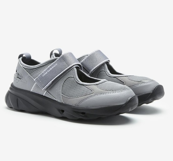 【NEW BALANCE】 Breeze メリージェーン ★送料・関税込★ NEW BALANCE】 Breeze メリージェーン ☆送料・関税込☆ (New