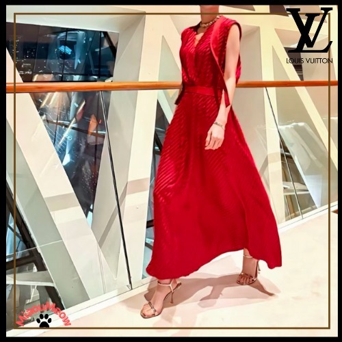 【1枚で決まる♪】Louis Vuitton★スカーフ付きストライプドレス