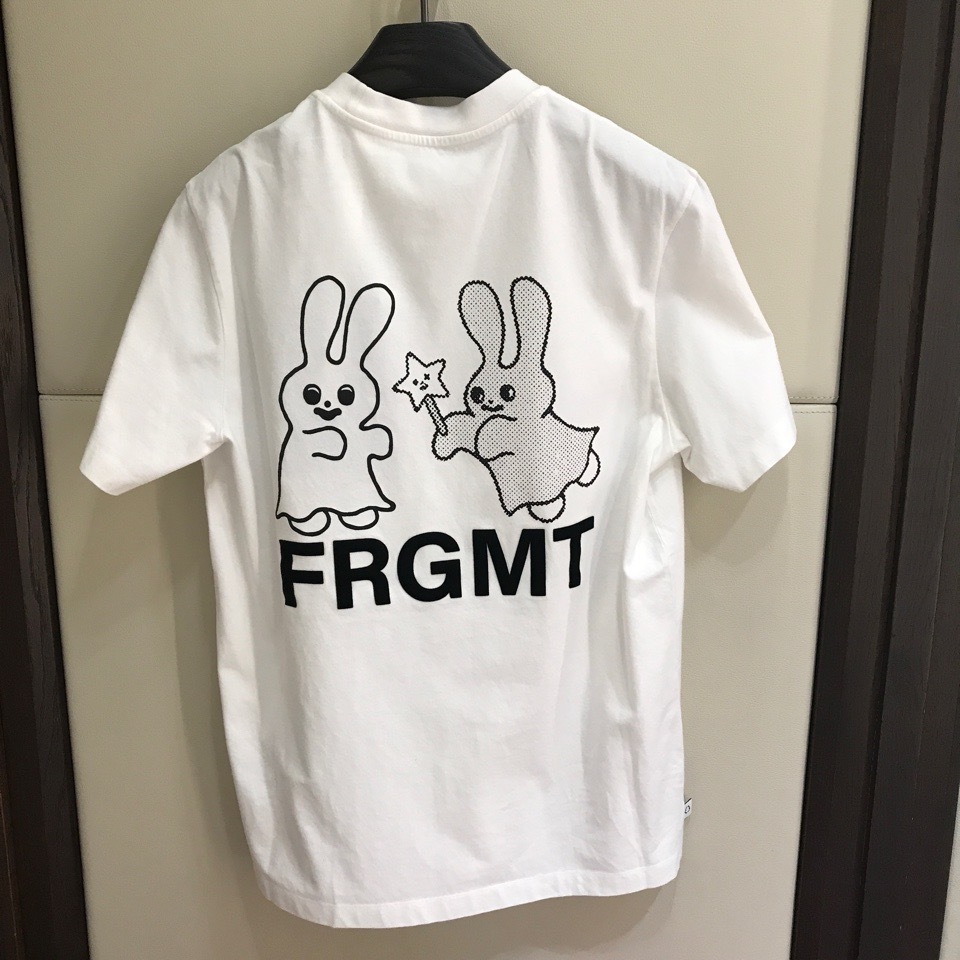 限定コラボ【MONCLER x FRGMT】カトゥーンTシャツ☆White