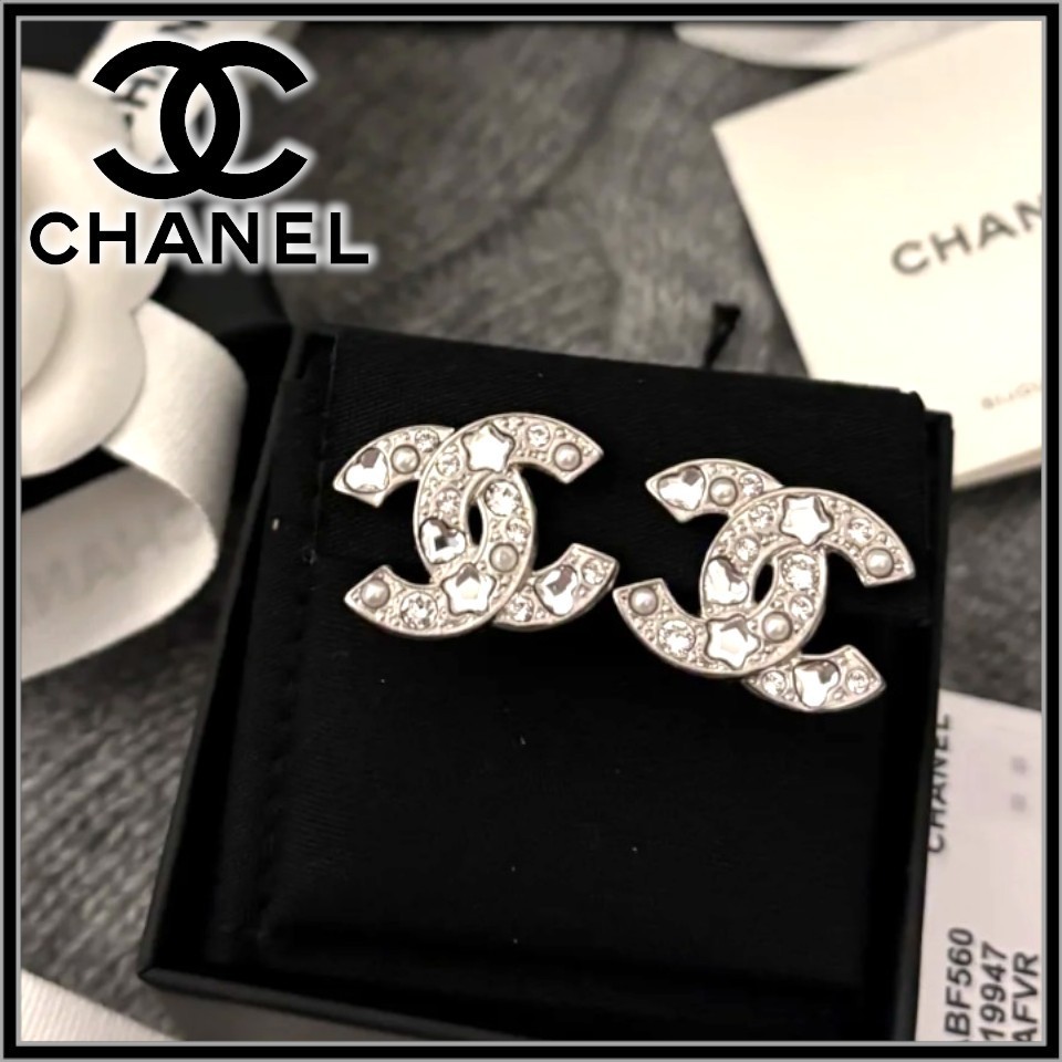 トレンドデザイン♪【CHANEL】ピアス