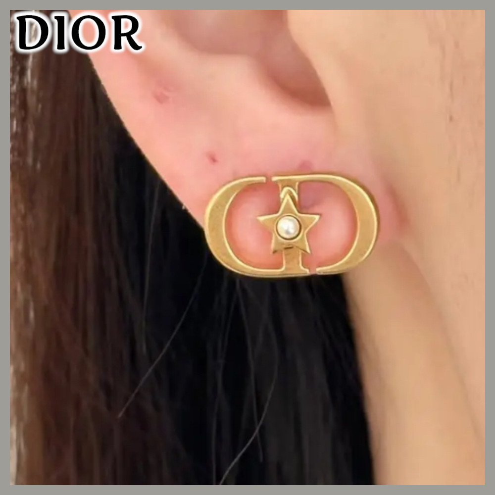【スターがポイント☆】Dior Lucky Petit CD スタッドピアス