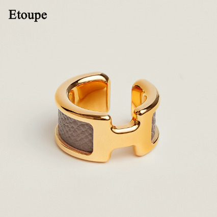 【お洒落☆】HERMES イヤーカフ《Olympe》PM