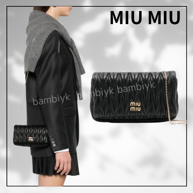 【MIU MIU】マテラッセレザー ミニ クロスボディバッグ
