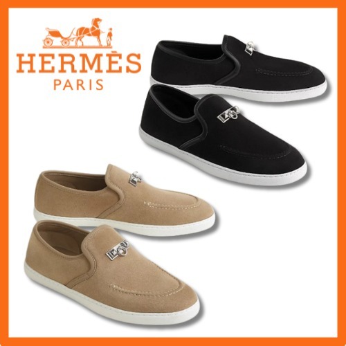【スタッズが上品でお洒落♪】HERMES ジュール モカシン