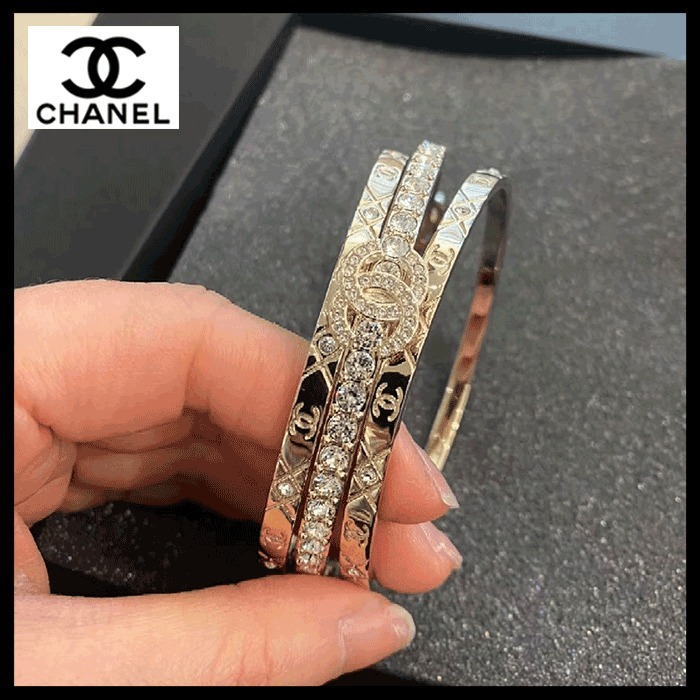 【重ね付けで華やかに☆】CHANEL 3連バングル ブレスレット