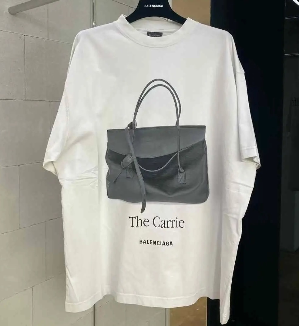 【BALENCIAGA】The Carrie T-shirt キャリー Tシャツ
