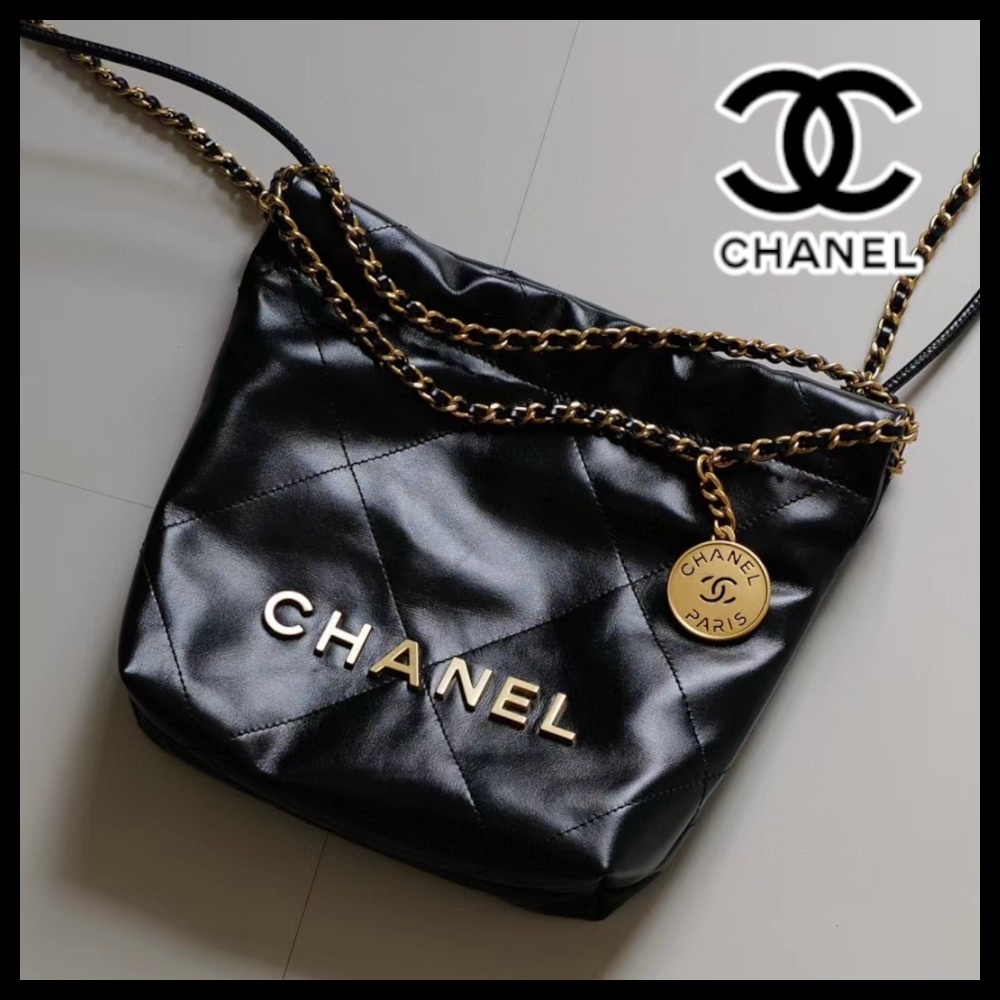 `人気アイテム`【CHANEL】CHANEL22 ミニハンドバッグ