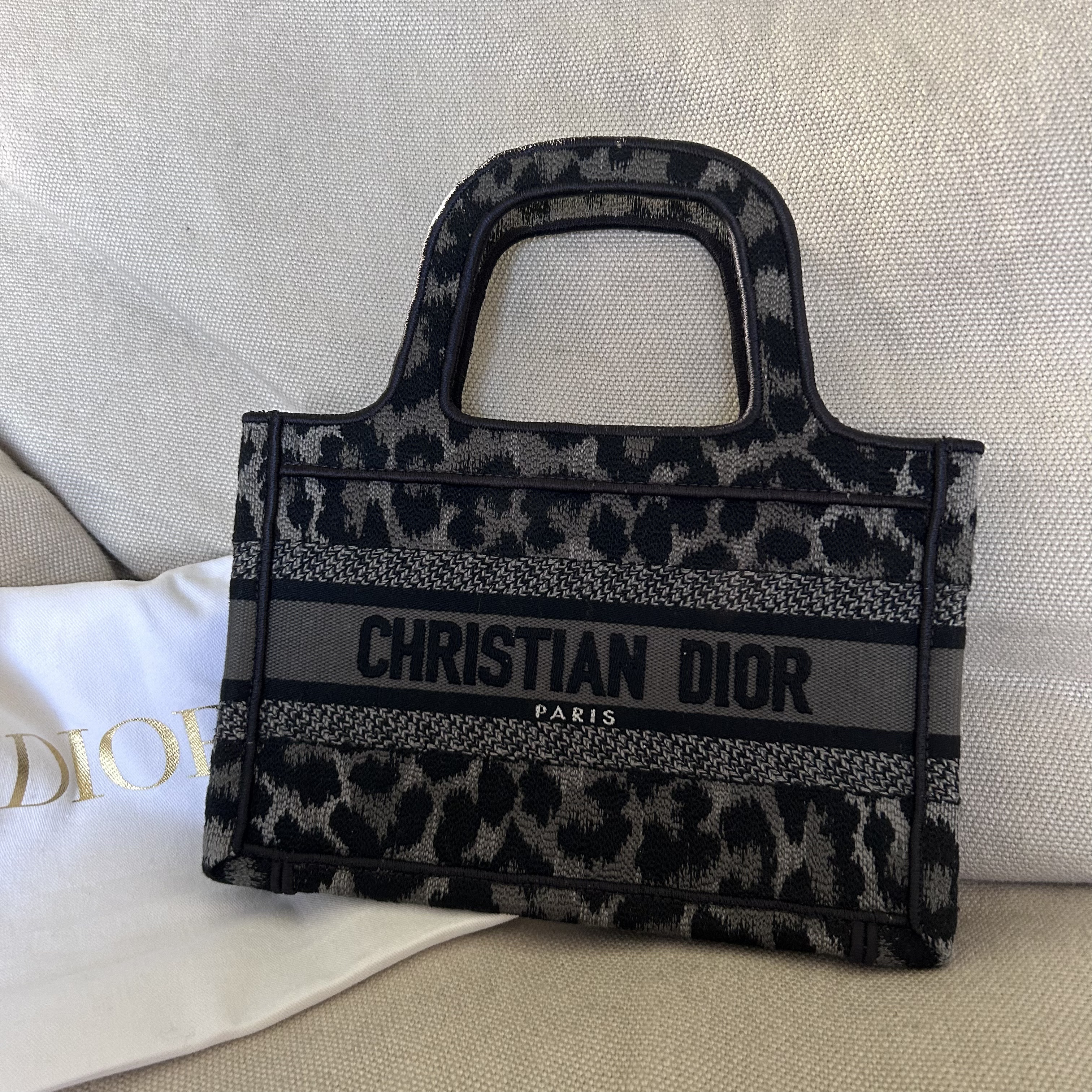 【VIPセール】Dior(ディオール) ブックトート