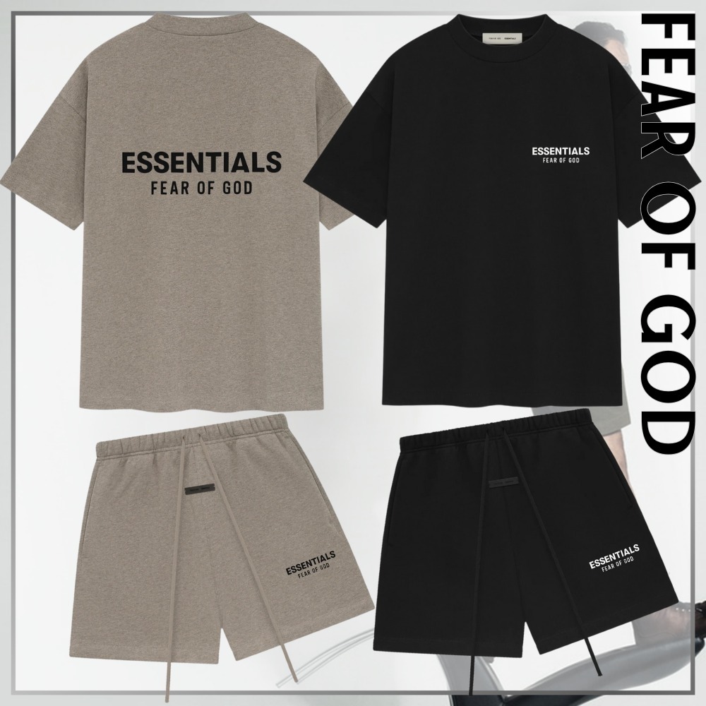 大人気★ Fear of God Essentials Tシャツ ＋ ショート セット