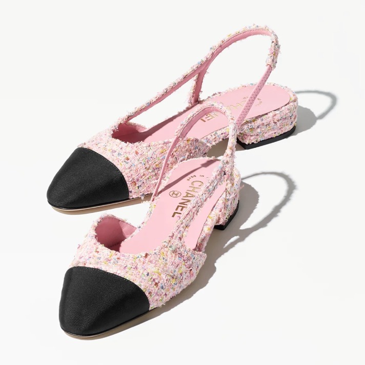 《オシャレを極める一品》CHANEL 25P スリングバック