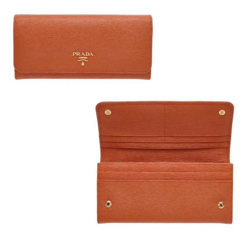 中古PRADA★ゴールドメタル長財布
