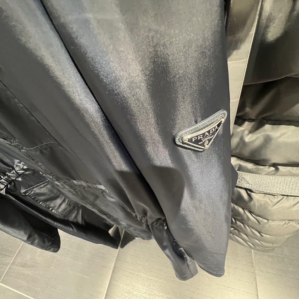 ♪直営アウトレット♪PRADA ナイロン コート 291788