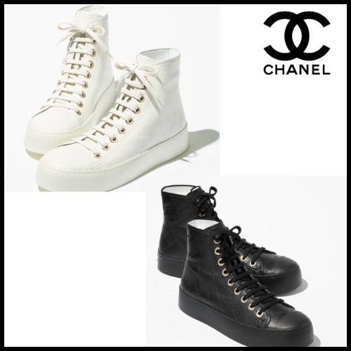 スタイルアップ♪CHANEL ハイカット スニーカー 2色展開 厚底