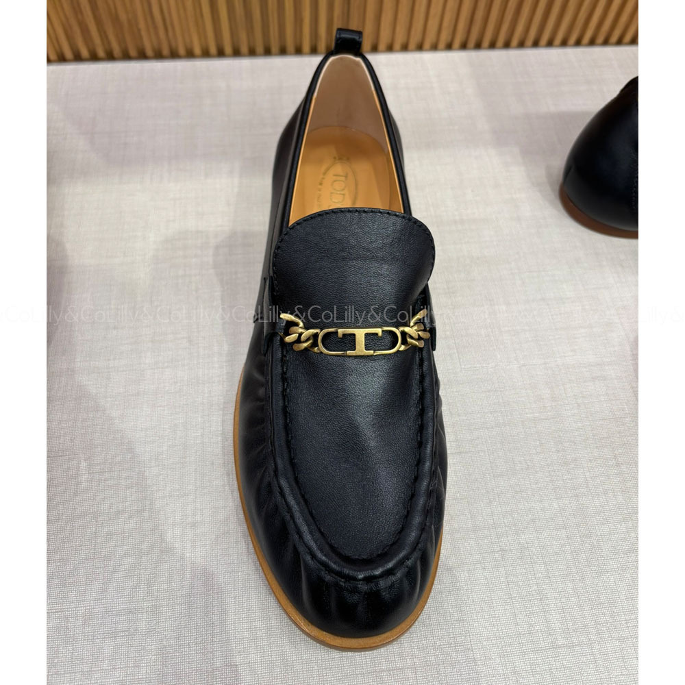 Tods（トッズ）☆Tチェーンレザーローファー