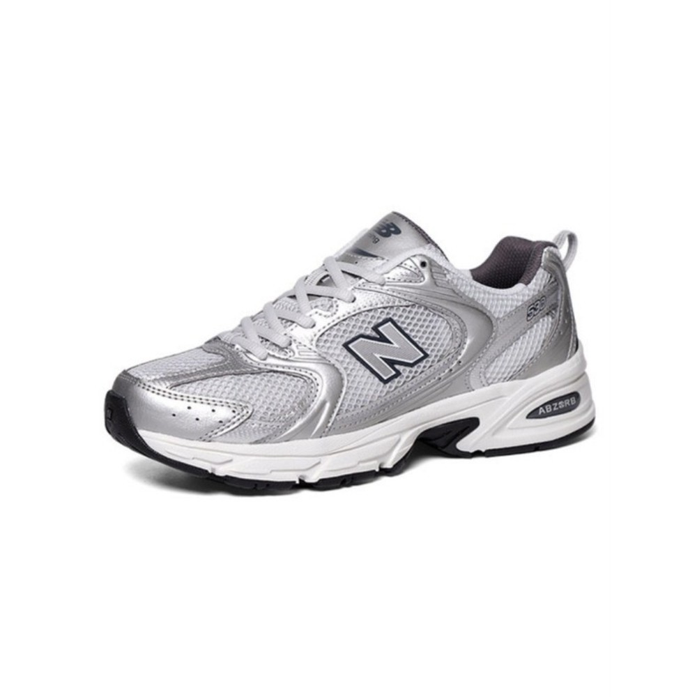 ★New Balance★ [New Balance] Sneakers 530 Sneakers Silver M