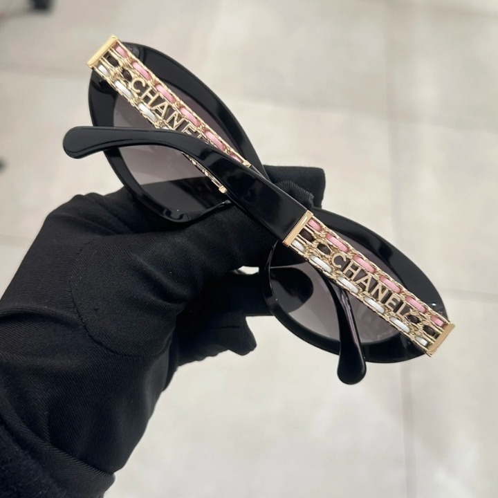 《☆エレガント》CHANELキャッツアイ シェイプ アイウェア