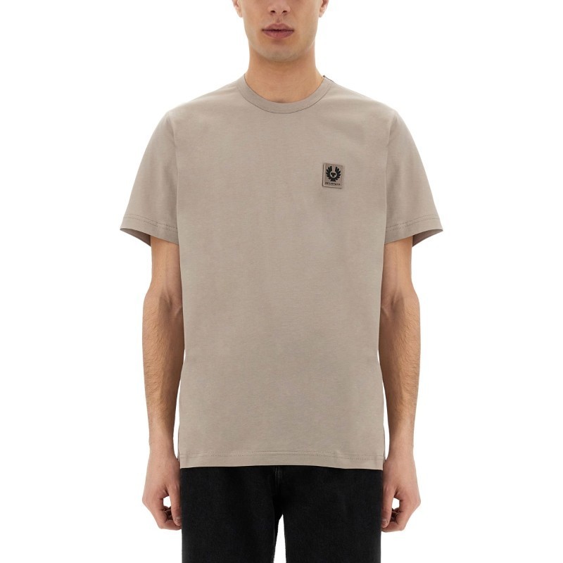 Tシャツ・カットソー BELSTAFF SS25 T-SHIRT WITH LOGO PATCH (100055 PUMCE)