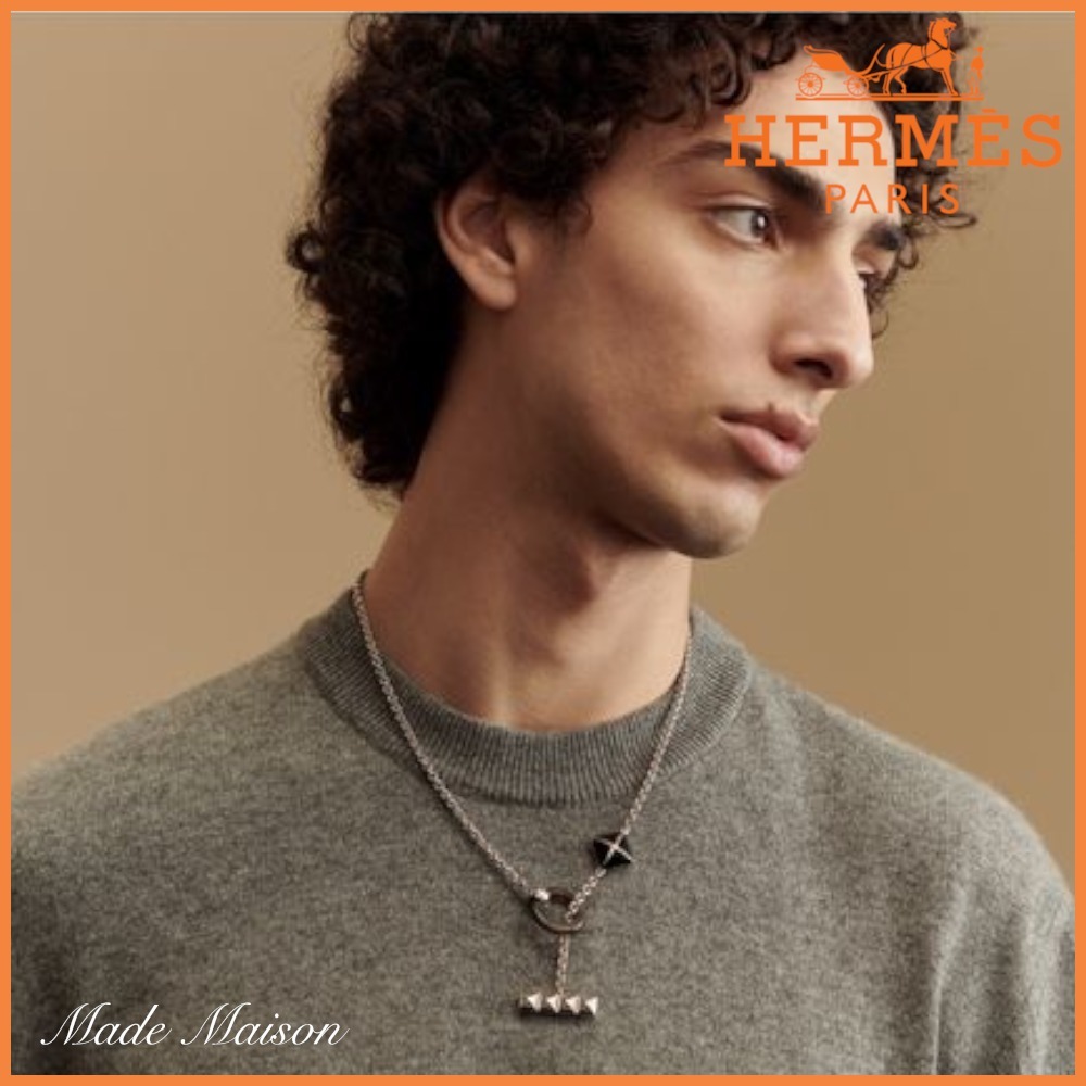 【ユニセックスで人気♪】HERMES ネックレス メドール XO