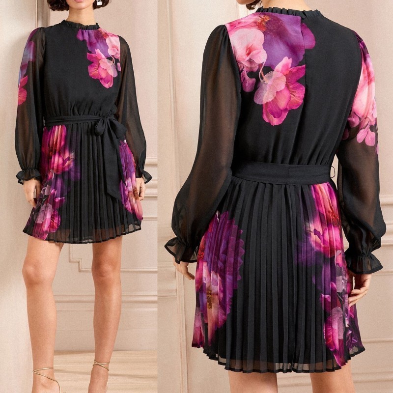 【Love & Roses】【日本未入荷】花柄 プリーツ 長袖 ミニワンピ