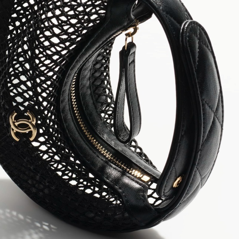 【夏に大活躍メッシュ★CHANEL】ラウンド ハンドバッグ メッシュ 中身もお洒落に見せたい メッシュ CHANEL ラウンド ハンドバッグ