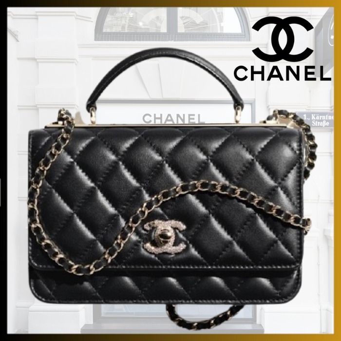 【25SS 高級感UPのロゴ入りプレート】CHANEL チェーン付ポーチ