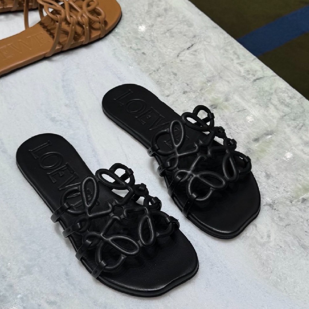 LOEWE】ペタル アナグラム スライド ソフトカーフ (LOEWE