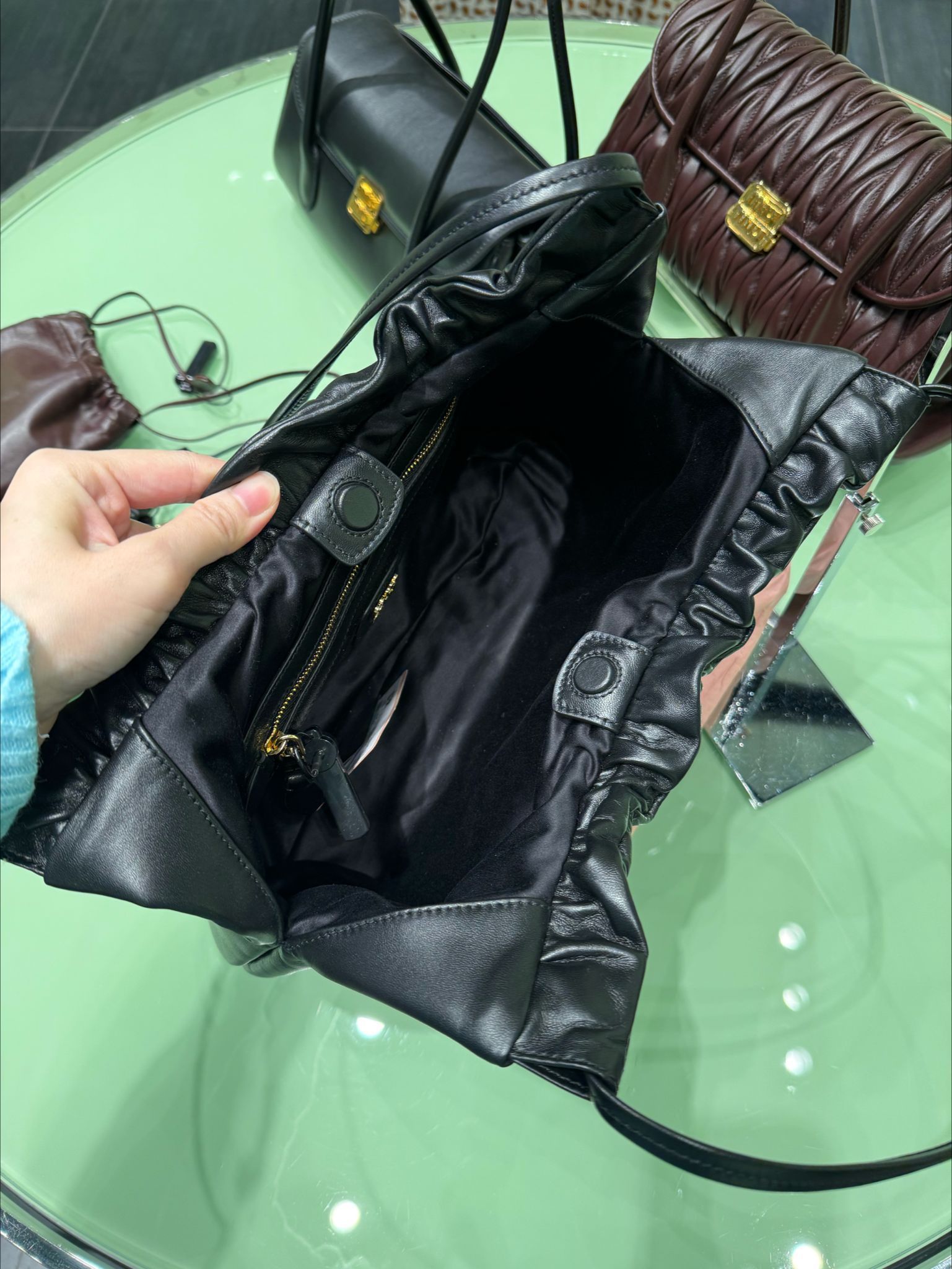 MIUMIU ナッパショルダーバッグ 5BC175 アウトレット直営店【MiuMiu】ナッパ ショルダーバッグ 5BC175