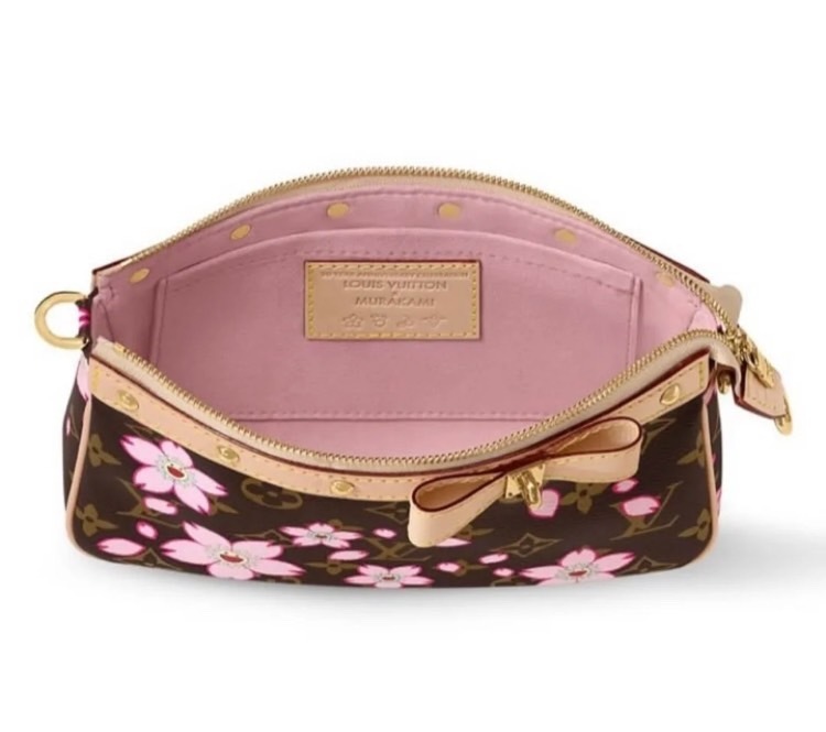 《コラボ☆華やかな桜モチーフ♪》Louis Vuitton バッグ コラボ