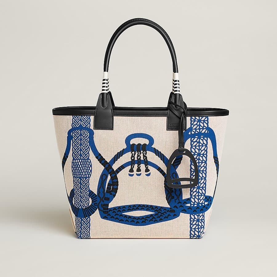 正規店買付★HERMES Steeple 28