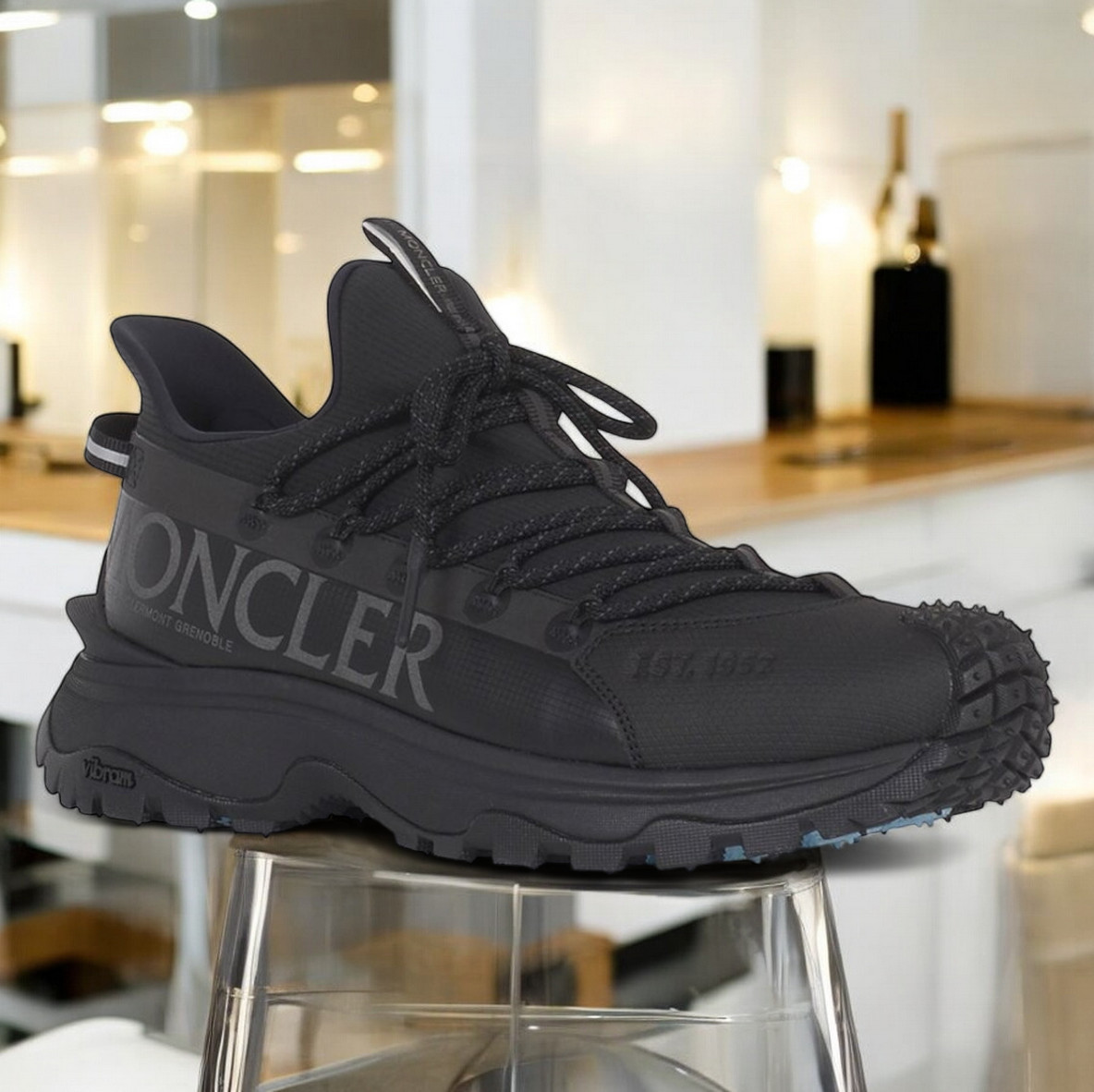 MONCLER トレイルグリップ ライト 2 レースアップ スニーカー