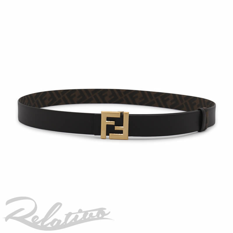 FENDI★リバーシブル スクエア FF ベルト★送関込 FENDI - 現行！極美品✨FENDI FFスクエアベルト 黒 レザー