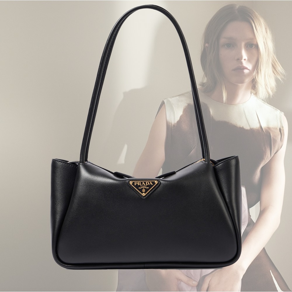 【希少】 PRADA ミディアム レザー ショルダーバッグ ブラック