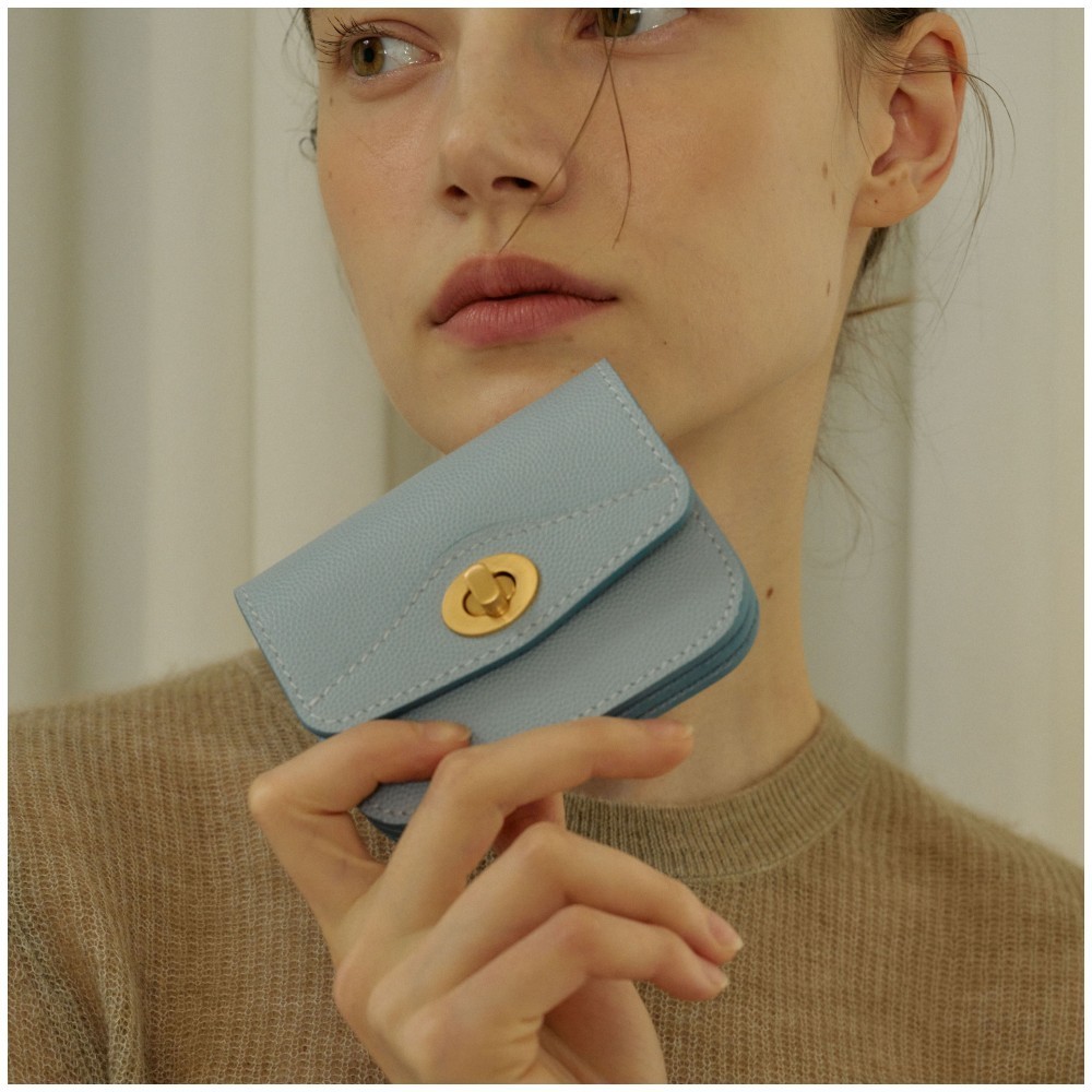 折りたたみ財布 you a use Wonder wallet Caviar blue lin Gold/Silver