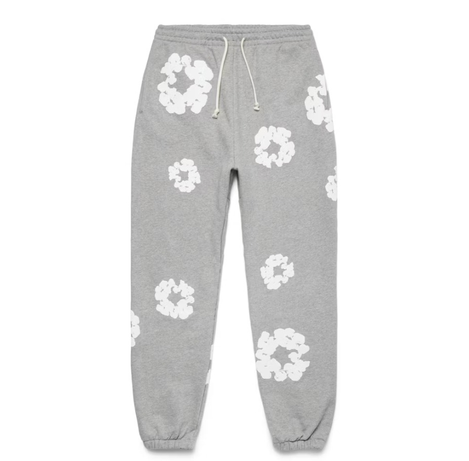 【Denim Tears】有名人も愛用！話題沸騰中のスウェットパンツ ☆DENIM TEARS☆有名人も多数愛用☆話題のスウェットパンツ