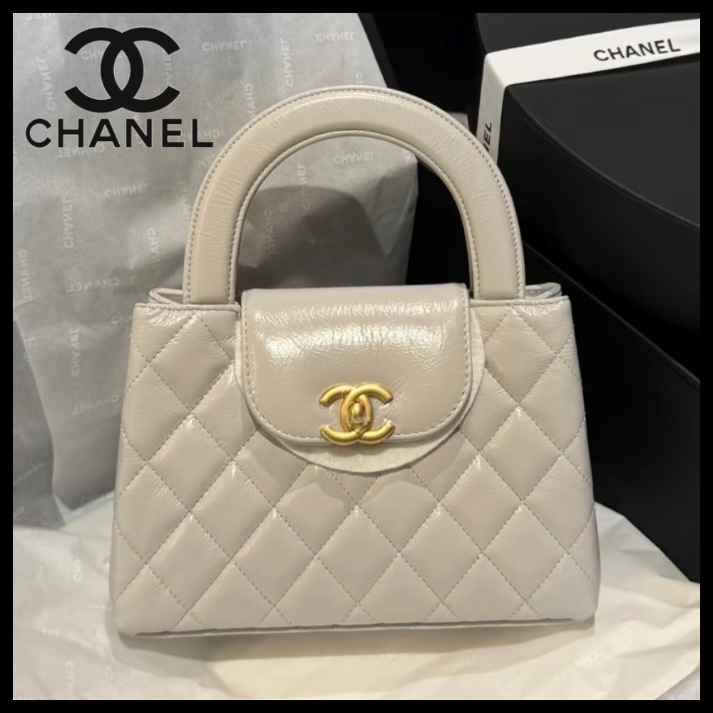 【ご褒美に♪】CHANEL ミニショッピングバッグ