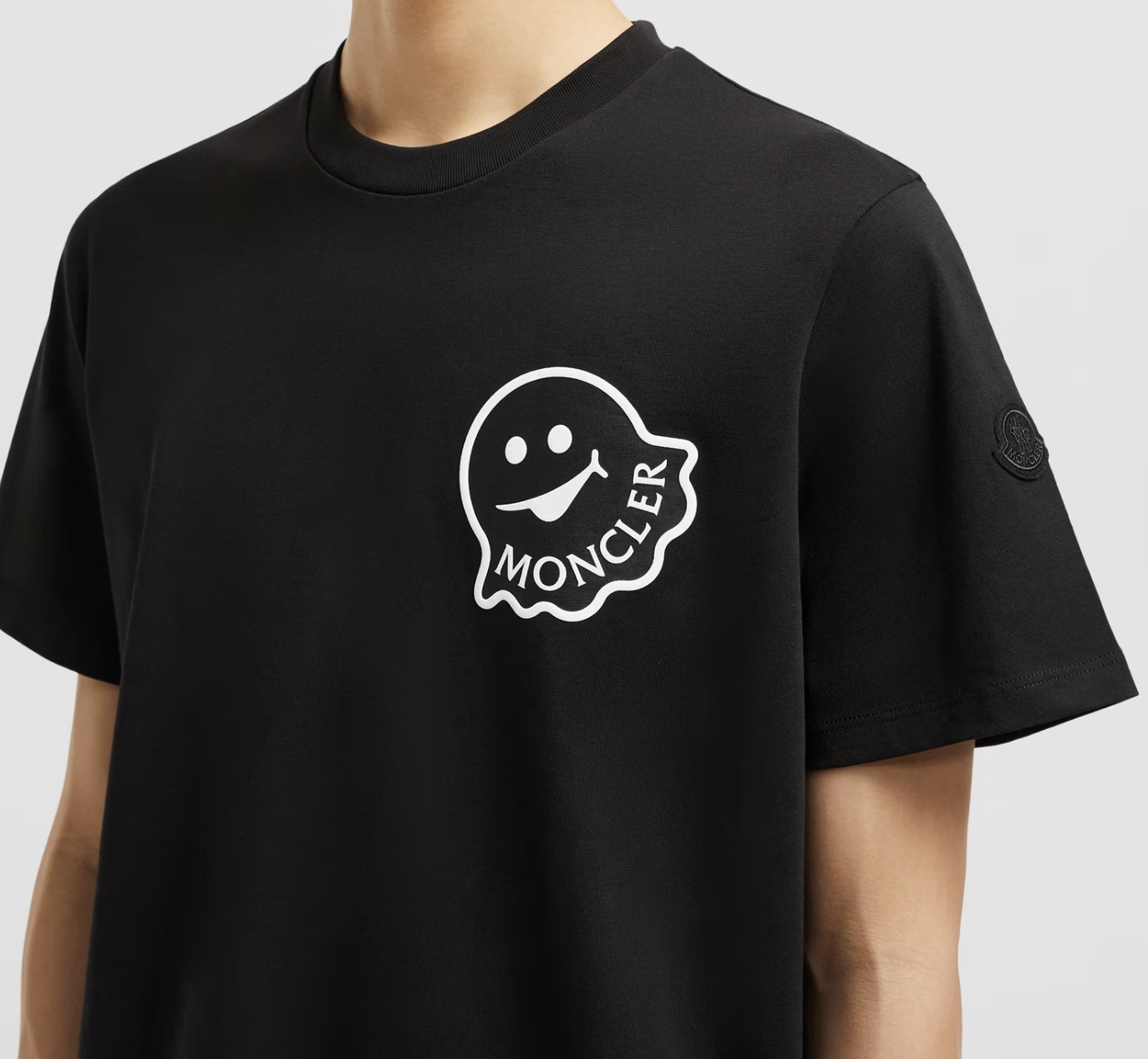 追跡送料込 25SS MONCLER☆Ben Ganz's ロゴモチーフTシャツ 追跡送料込 25SS MONCLER☆Ben Ganz's ロゴモチーフTシャツ
