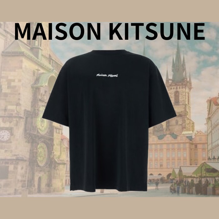 【送料&関税込】Maison KitsunAC Black T-shirt With Logo Lett