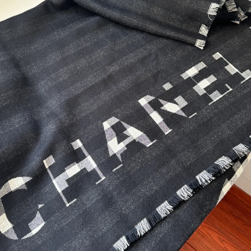 25P CHANEL リバーシブル♡ギンガムチェックストール 25P CHANEL リバーシブル♡ギンガムチェックストール